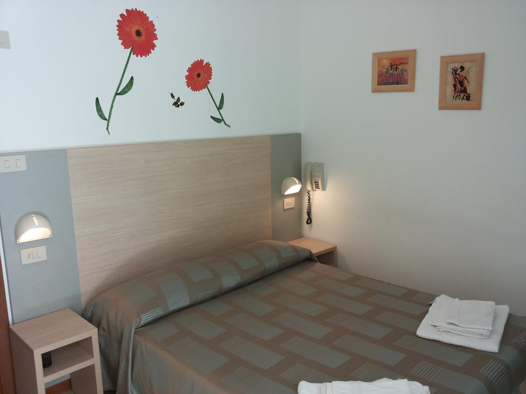 Hotel Cannes Rimini Quarto foto